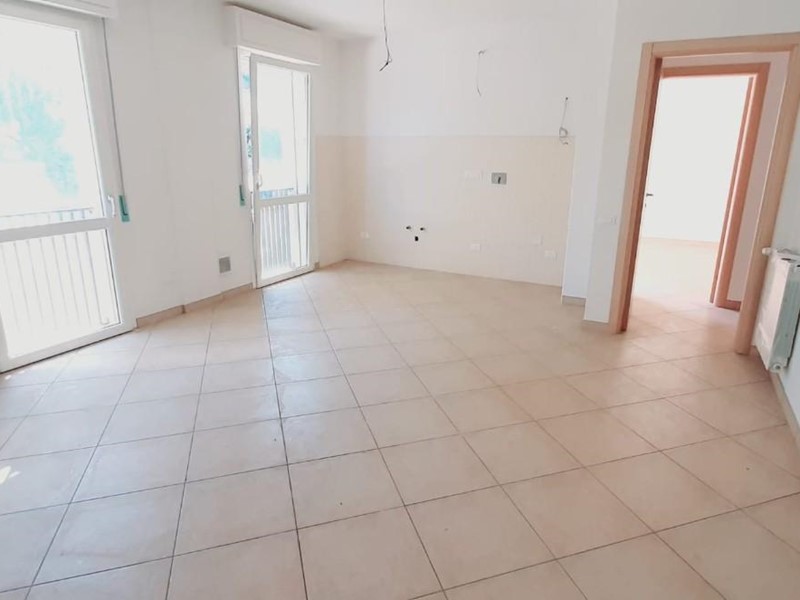 Trilocale in Vendita a Rosignano Marittimo, zona Rosignano Solvay, 198'000€, 65 m², con Box