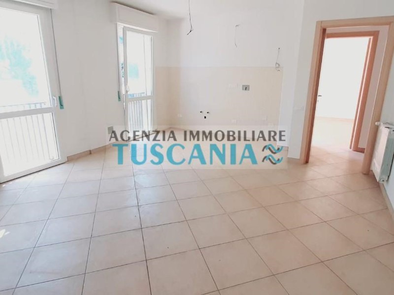 Trilocale in Vendita a Rosignano Marittimo, zona Rosignano Solvay, 198'000&euro;, 65 m², con Box