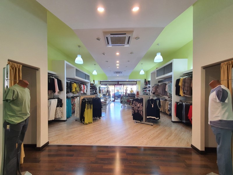 Immobile commerciale in Vendita a Catanzaro, zona Catanzaro Lido, 275'000&euro;, 185 m²