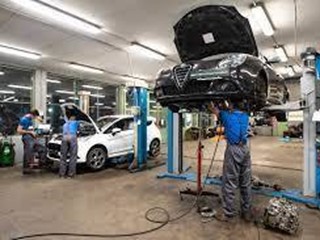 Capannone in Vendita a Carrara, 800'000€, 