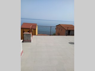 Trilocale in Vendita a Caronia, zona caronia marina, 90'000€, 65 m², arredato