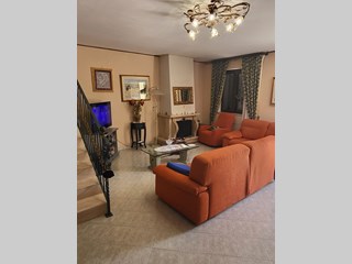 Villetta a schiera in Vendita a Quadrelle, zona centrale , 187'000€, 250 m², con Box