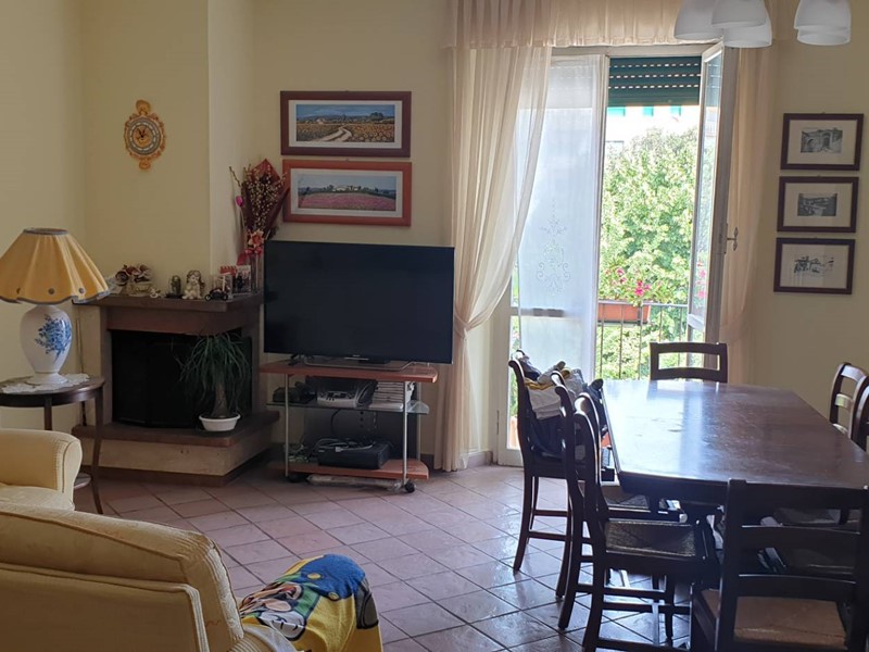 Appartamento in Vendita a Ascoli Piceno, zona Piazza Immacolata, 215'000€, 125 m²
