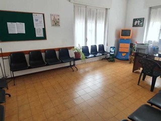 Ufficio in Affitto a Arcola, 318€, 20 m²