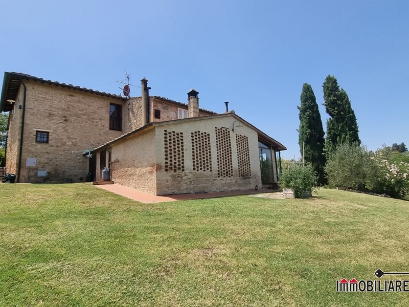 Villa in Vendita a San Gimignano, 1'200'000€, 330 m²