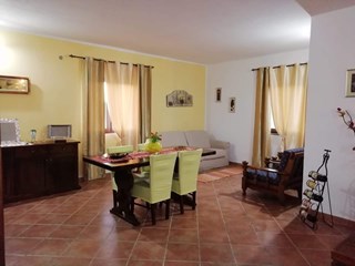 Casa Indipendente in Vendita a Sedini, zona Starda statale 134 di Castelsardo , 180'000€, 220 m², arredato