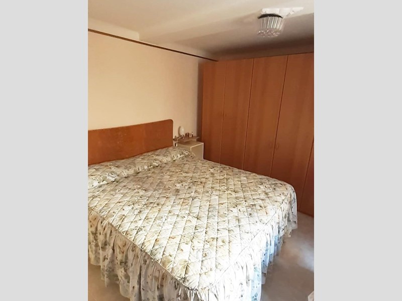 Trilocale in Vendita a Carrara, zona Gragnana, 50'000€, 50 m², arredato
