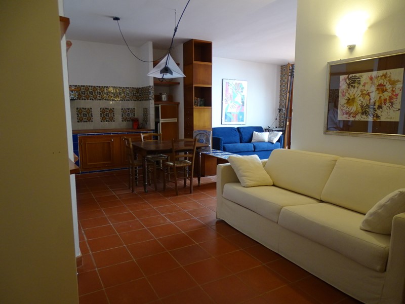 Bilocale in Vendita a Ameglia, zona Bocca di Magra, 220'000&euro;, 64 m²