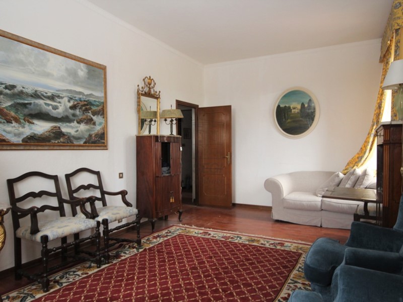 Appartamento in Vendita a Lucca, zona Nord, 130'000€, 100 m²