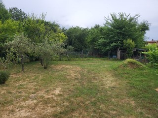 Terreno edificabile in Vendita a Altopascio, 70'000€, 2100 m²