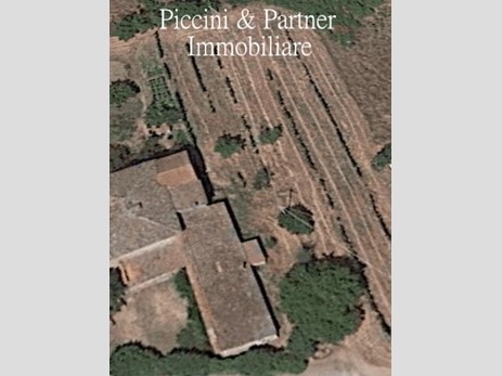 Casa Indipendente in Vendita a Magione, 229'000€, 400 m², con Box