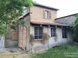 Casa Indipendente in Vendita a Magione, 229'000€, 400 m², con Box