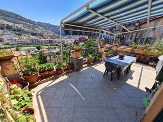Trilocale in Vendita a Ventimiglia, 150'000€, 70 m²