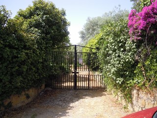 Villa in Vendita a Caltanissetta, 160'000€, 540 m²