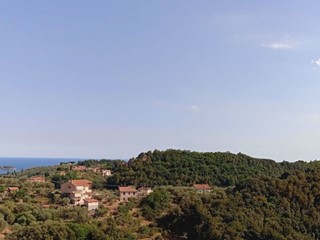 Quadrilocale in Vendita a La Spezia, zona Pitelli, 250'000&euro;, 101 m²