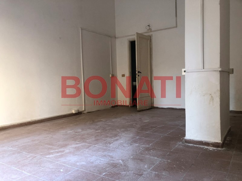 Immobile commerciale in Affitto a La Spezia, 400&euro;, 30 m²