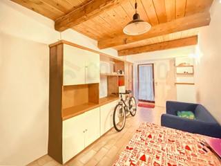 Bilocale in Vendita a Jesi, zona ZONA 1A, 60'000€, 40 m², arredato