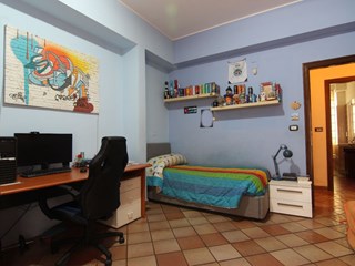 Appartamento in Vendita a Siracusa, zona Piazza della Repubblica, 180'000&euro;, 173 m²