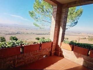 Casa Indipendente in Vendita a Montalcino, 890'000€, 500 m²