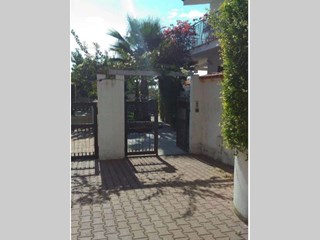 Villa bifamiliare in Vendita a Montauro, zona Località botterio, 250'000€, 164 m²