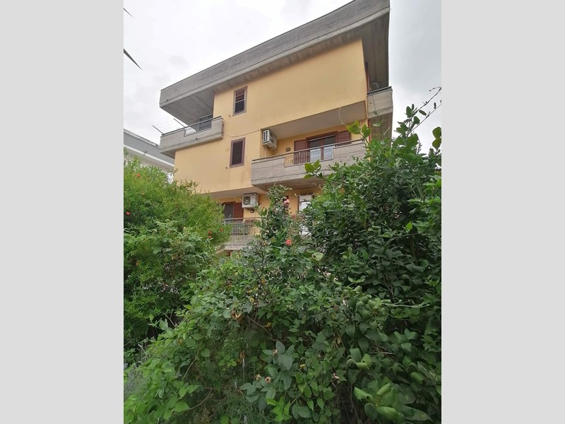 Villa in Vendita a Castel San Giorgio, zona LANZARA, 440'000€, 350 m², con Box