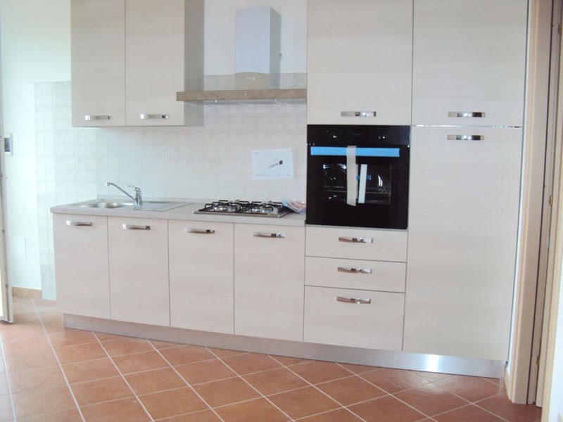 Casa Indipendente in Vendita a Terricciola, zona Selvatelle, 360'000€, 300 m²