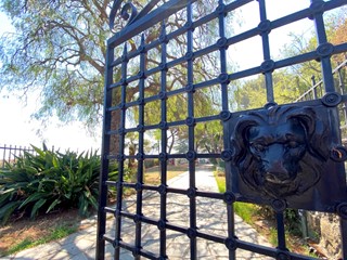 Casa Indipendente in Vendita a Diano Marina, 1'250'000€, 340 m², con Box