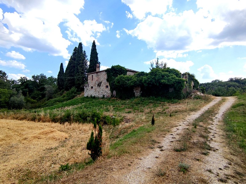 Casa Indipendente in Vendita a Todi, 575'000€, 300 m²