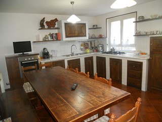 Casa Semi Indipendente in Vendita a Sarzana, zona San Lazzaro, 315'000&euro;, 154 m²