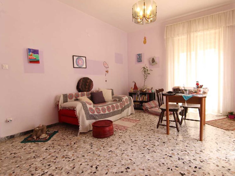 Quadrilocale in Vendita a Siracusa, zona Via Filisto, 88'000&euro;, 133 m²