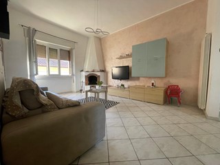 Appartamento in Vendita a Poggibonsi, 250'000€, 105 m²