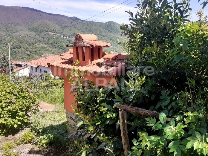 Quadrilocale in Vendita a La Spezia, 59'000&euro;, 72 m²