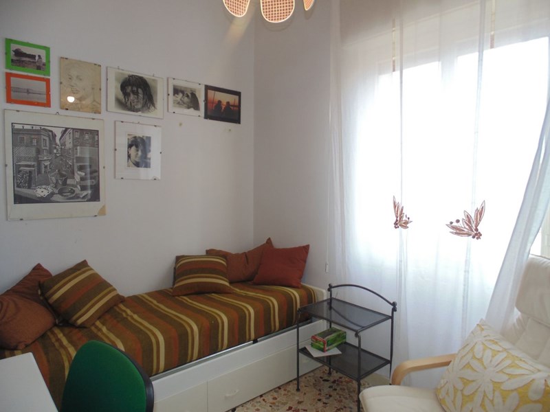 Appartamento in Vendita a Siracusa, zona viale Zecchino, 115'000&euro;, 125 m²