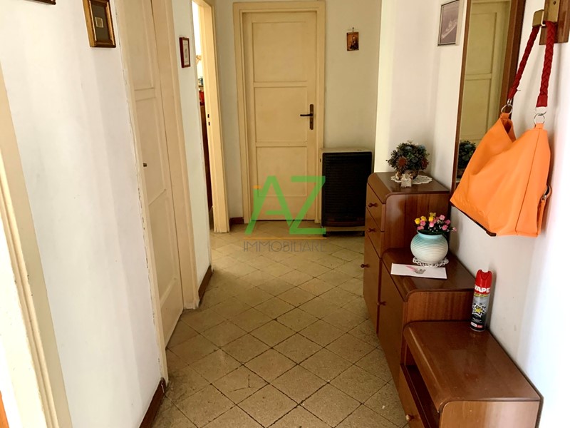 Trilocale in Vendita a Catania, zona Corso Indipendenza, 50'000&euro;, 75 m²
