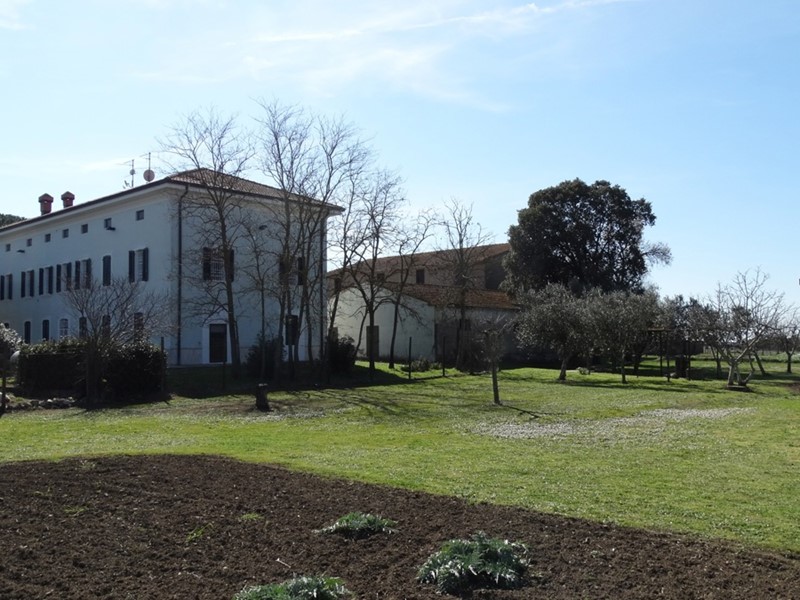Villa in Vendita a Grosseto, 1'300'000€, 500 m²