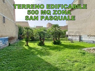 Terreno industriale in Vendita a Capodrise, 150'000€, 500 m²