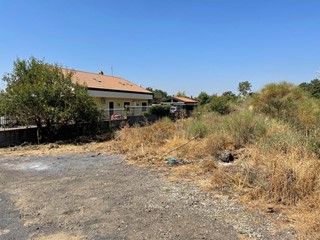 Terreno agricolo in Vendita a Tremestieri Etneo, 22'000€, 1260 m²