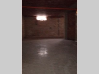 Magazzino in Affitto a Adelfia, zona residenziale, 290€, 220mq.