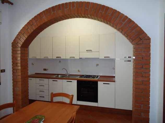 Trilocale in Vendita a Aci Sant'Antonio, zona Santa Maria La Stella, 115'000€, 90 m²