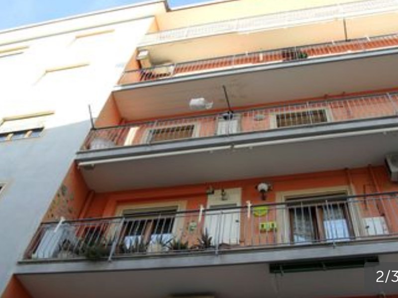 Appartamento in Vendita a Salerno, zona Orientale, 330'000€, 120 m²