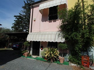Casa Semi Indipendente in Vendita a Sarzana, 145'000&euro;, 68 m²