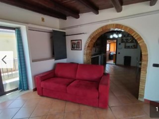 Monolocale in Affitto a Melilli, zona Centro, 200'000€, 100 m², arredato