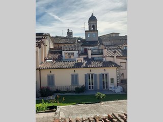 Casa Indipendente in Vendita a Arezzo, zona Centro Storico, 381'000€, 270 m²