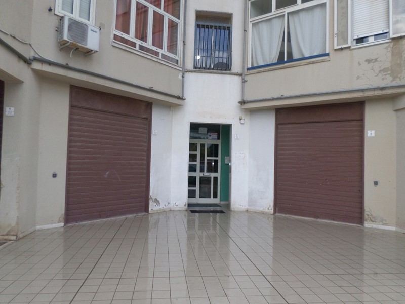 Quadrilocale in Vendita a Agrigento, 60'000€, 138 m²