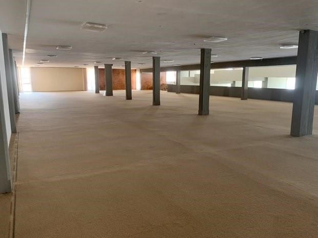 Capannone in Vendita a Casciana Terme Lari, zona Perignano, 700'000€, 2000 m²