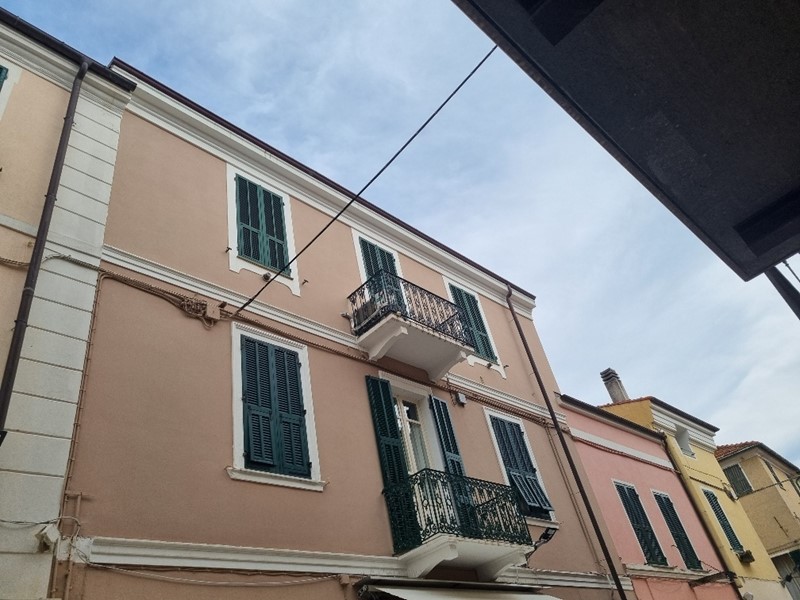 Trilocale in Vendita a Diano Marina, 199'000€, 50 m², arredato