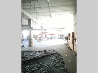 Capannone in Vendita a Massa, zona Romagnano, 850'000€, 1500 m²