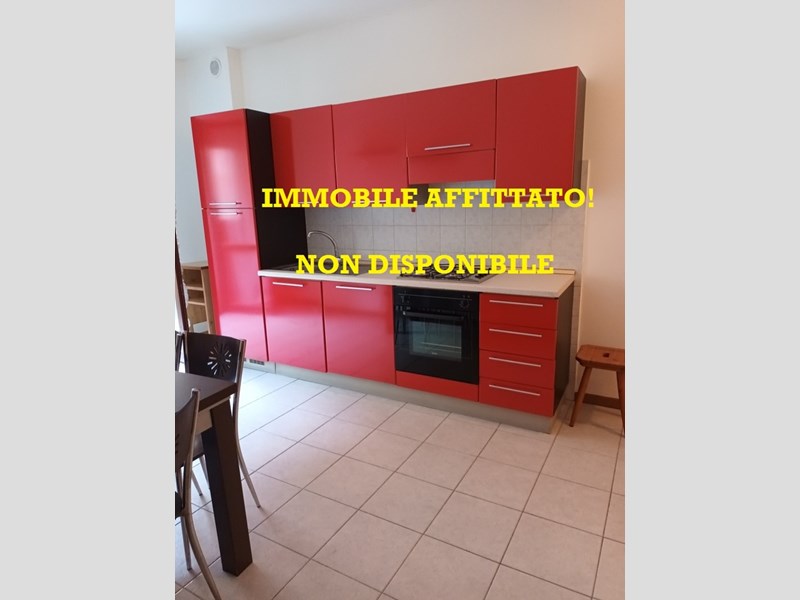 Bilocale in Affitto a Milano, zona Affori via P. Rossi 54, 750€, 50 m², arredato