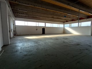 Capannone in Vendita a Rezzato, zona statale rezzato, 460'000€, 600+200 uffici
