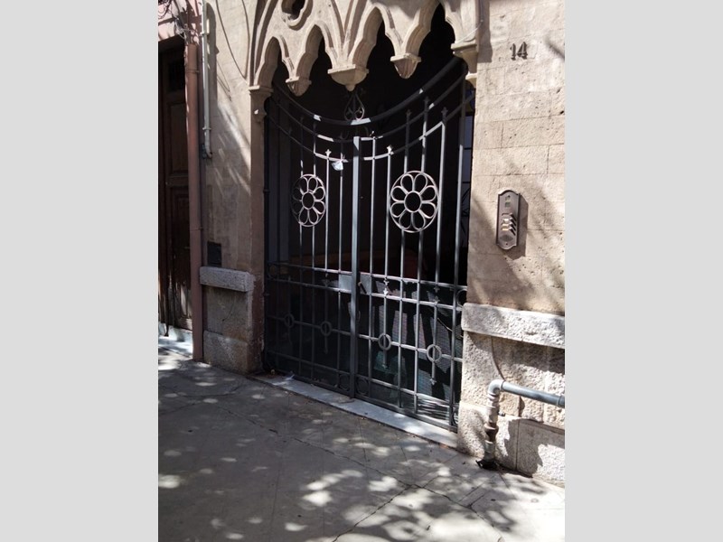 Ufficio in Affitto a Palermo, zona Notarbartolo, 550€, 75 m²